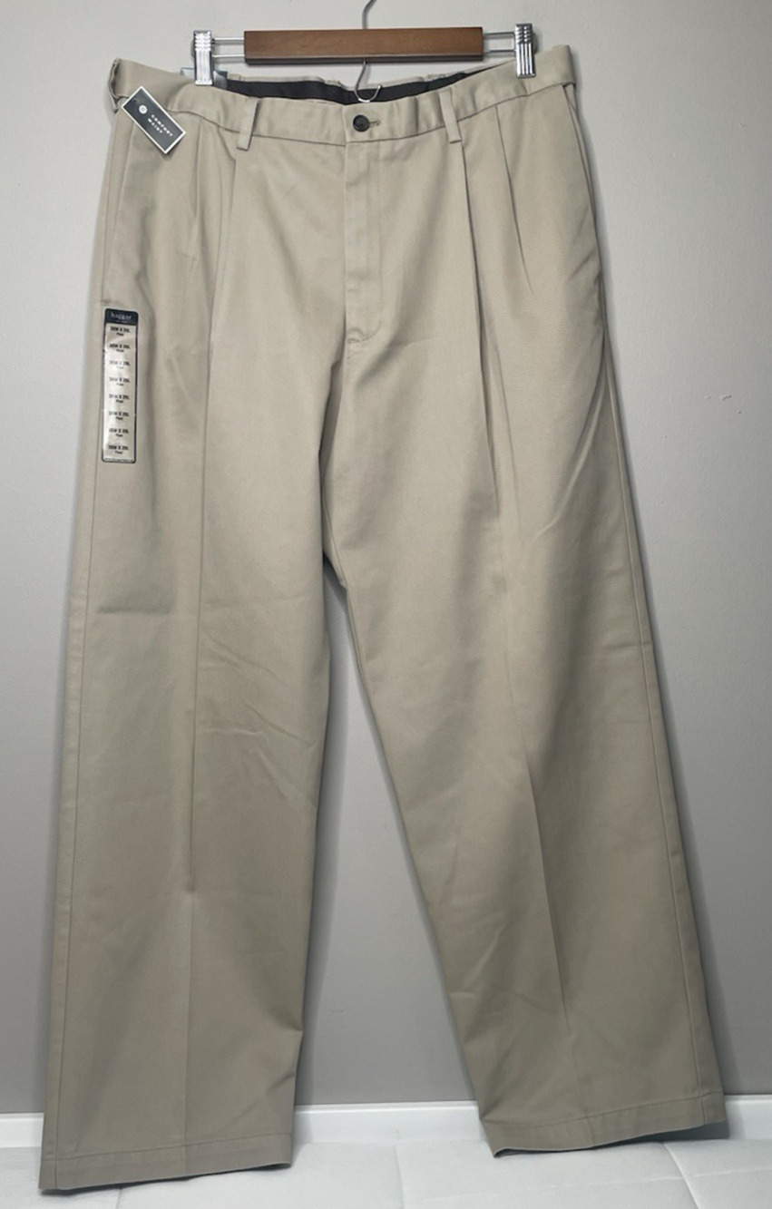 Haggar W2W Men’s 36x29 Khaki Pleated Classic Fit No Iron Pants NWT